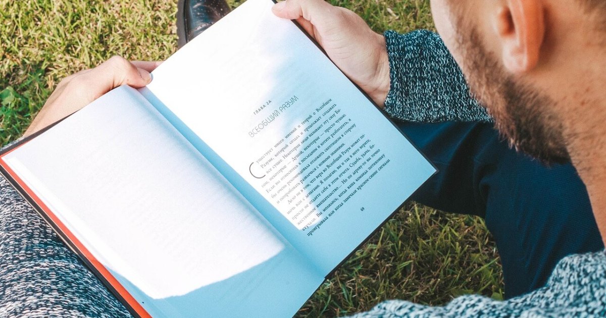 Les 5 meilleurs livres de développement personnel à dévorer cet été
