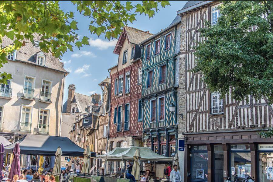 Une médiathèque de Strasbourg squattée !